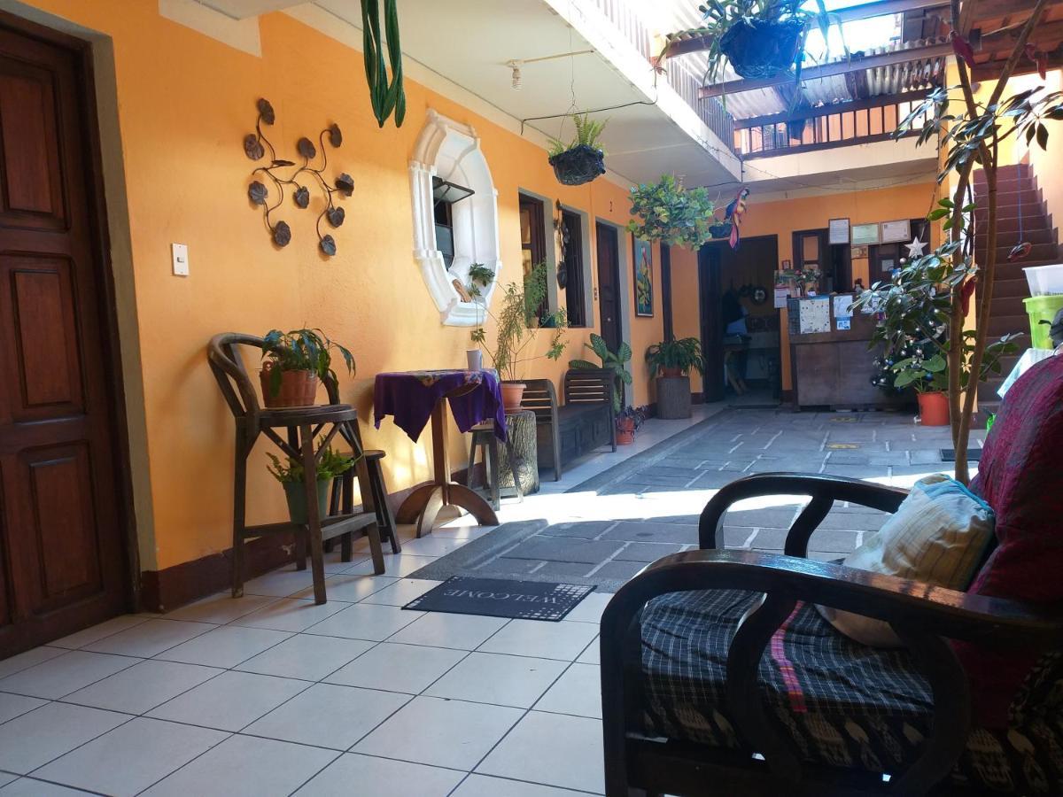 El Viajero Hotel 2*